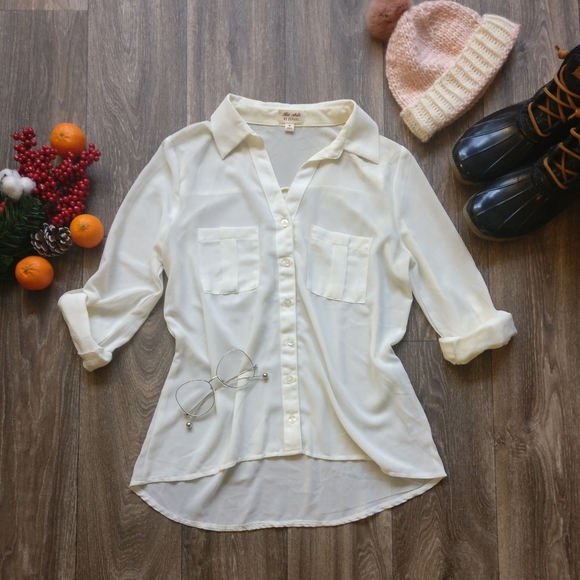 The Arte Tops - Cream Button Down